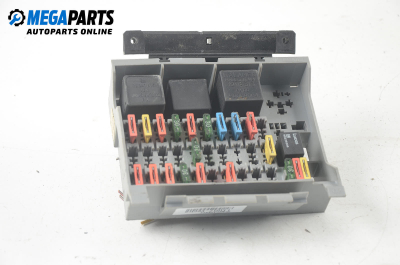 Fuse box for Opel Vectra A 1.6, 82 hp, sedan, 5 doors, 1992