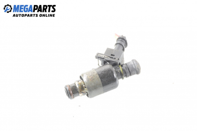 Gasoline fuel injector for Daewoo Nexia 1.5, 75 hp, hatchback, 3 doors, 1998