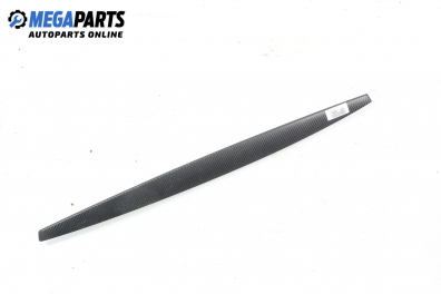 Interieur-leiste for BMW 1 (E81, E82, E87, E88) 2.0, 170 hp, hecktür, 5 türen, 2006