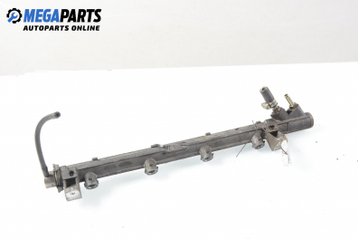 Fuel rail for Fiat Marea 1.8 16V, 113 hp, sedan, 5 doors, 1997