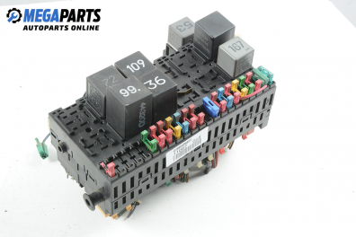 Sicherungskasten for Volkswagen Golf III 1.6, 101 hp, hecktür, 5 türen, 1995