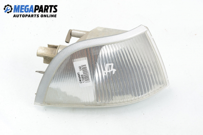 Blinklicht for Volvo S40/V40 1.9 TD, 90 hp, combi, 5 türen, 1997, position: rechts