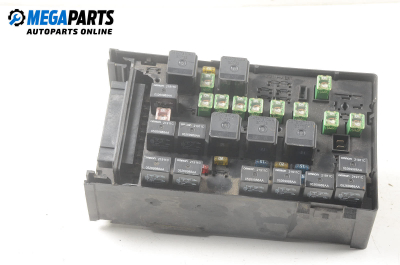 Fuse box for Chrysler Grand Voyager 2.5 CRD, 141 hp, minivan, 5 doors, 2003