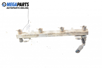 Fuel rail for Opel Astra G 1.4, 90 hp, sedan, 5 doors, 2007