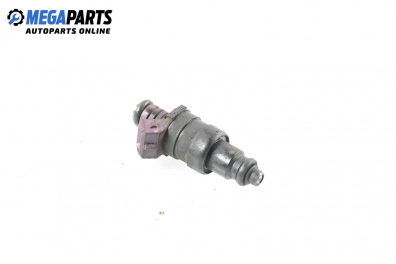 Gasoline fuel injector for Opel Omega B 2.0 16V, 136 hp, station wagon, 5 doors, 1997