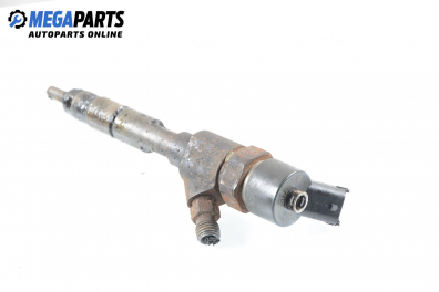 Diesel fuel injector for Renault Megane II 1.9 dCi, 120 hp, station wagon, 5 doors, 2003