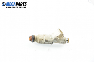 Gasoline fuel injector for Mazda 6 1.8, 120 hp, hatchback, 5 doors, 2007