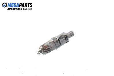 Diesel fuel injector for Nissan Serena 2.3 D, 75 hp, minivan, 5 doors, 1996