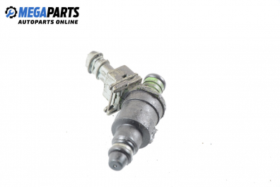 Gasoline fuel injector for Lancia Delta 2.0 16V, 139 hp, hatchback, 5 doors, 1994