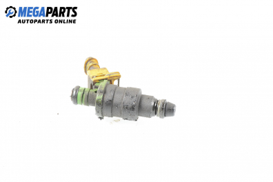 Gasoline fuel injector for Lancia Delta 2.0 16V, 139 hp, hatchback, 5 doors, 1994