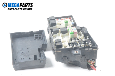 Fuse box for Volvo S40/V40 1.6, 101 hp, sedan, 5 doors, 2006