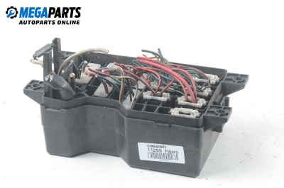 Fuse box for Mitsubishi Pajero II 2.8 TD, 125 hp, suv, 5 doors automatic, 1997