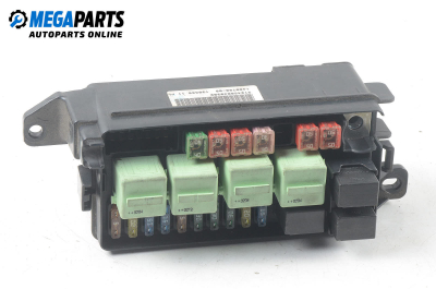 Fuse box for Mini Cooper (R50, R53) 1.6, 116 hp, hatchback, 3 doors, 2002