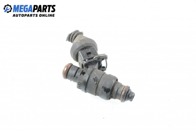 Gasoline fuel injector for Audi A6 (C5) 2.4, 165 hp, sedan, 5 doors, 1997