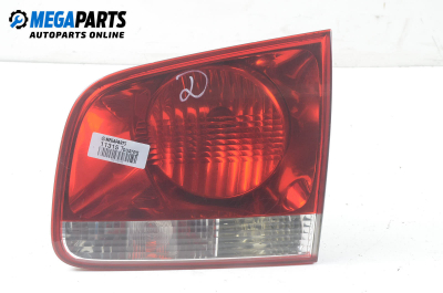 Inner tail light for Volkswagen Touareg 2.5 R5 TDI, 174 hp, suv automatic, 2004, position: right