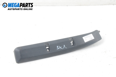 Capac plastic portbagaj for Volkswagen Touareg 2.5 R5 TDI, 174 hp, suv, 5 uși automatic, 2004, position: din spate