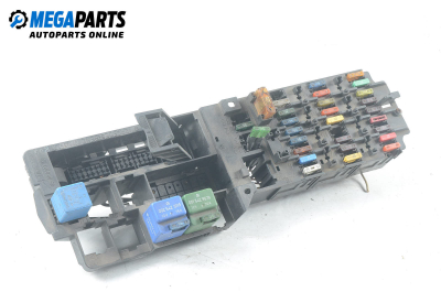 Fuse box for Mercedes-Benz C-Class 202 (W/S) 1.8, 122 hp, sedan, 5 doors, 1994