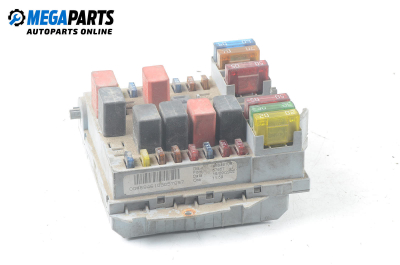 Fuse box for Fiat Stilo 1.9 JTD, 80 hp, hatchback, 3 doors, 2002 № 46846109