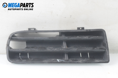 Bumper grill for Volkswagen Golf IV 1.4 16V, 75 hp, hatchback, 3 doors, 1999, position: front