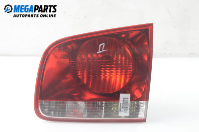 Inner tail light for Volkswagen Touareg 2.5 R5 TDI, 174 hp, suv automatic, 2004, position: right