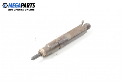 Diesel fuel injector for Volkswagen Passat (B5; B5.5) 1.9 TDI, 110 hp, station wagon, 5 doors, 1998