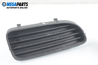 Bumper grill for Toyota Corolla (E110) 1.4, 97 hp, hatchback, 2000, position: front