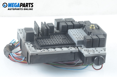 Sicherungskasten for Volvo S70/V70 2.4 T, 200 hp, combi, 2001