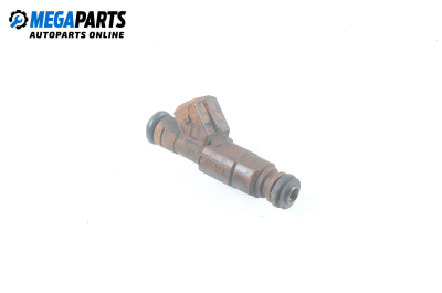 Gasoline fuel injector for Volvo S70/V70 2.4 T, 200 hp, station wagon, 2001