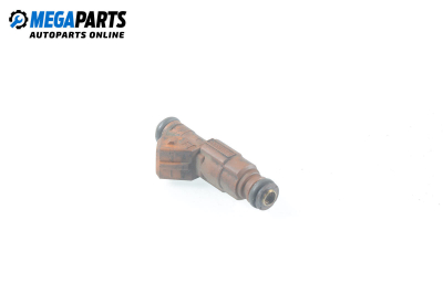 Gasoline fuel injector for Volvo S70/V70 2.4 T, 200 hp, station wagon, 2001