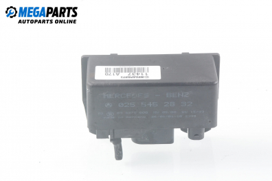 Glow plugs relay for Mercedes-Benz A-Class W168 1.7 CDI, 90 hp, hatchback, 2000 № А 025 545 28 32