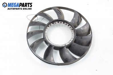 Radiator fan for Volkswagen Passat (B5; B5.5) 2.5 4motion, 150 hp, station wagon automatic, 2000