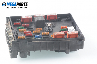 Fuse box for Volkswagen Passat (B6) 1.9 TDI, 105 hp, station wagon, 2008