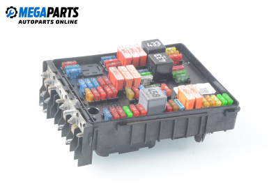 Fuse box for Volkswagen Golf V 1.9 TDI, 105 hp, hatchback, 2005