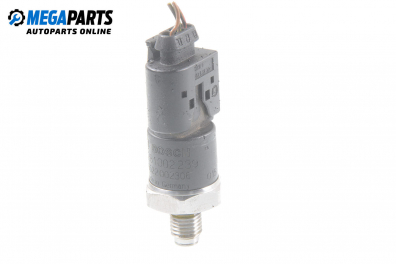 Fuel pressure sensor for Mercedes-Benz C-Class 202 (W/S) 2.2 CDI, 125 hp, station wagon, 1998 № Bosch 0 281 002 239