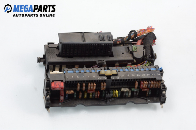 Sicherungskasten for BMW 3 (E46) 2.0 d, 136 hp, combi automatic, 2001