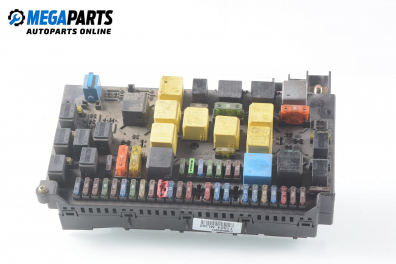 Fuse box for Mercedes-Benz M-Class W163 3.2, 218 hp, suv automatic, 1999