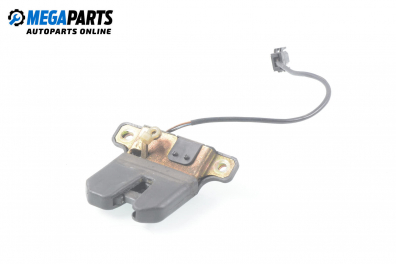 Trunk lock for Audi A8 (D2) 2.5 TDI Quattro, 150 hp, sedan automatic, 1999, position: rear