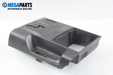 Schalthebel-konsole for Mitsubishi Pajero III 3.2 Di-D, 165 hp, suv automatic, 2001