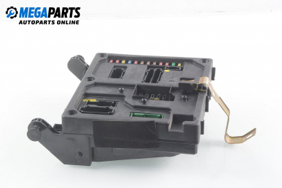 Fuse box for Seat Alhambra 1.9 TDI, 115 hp, minivan, 2001