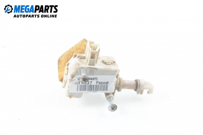 Door lock actuator for Volkswagen Passat (B5; B5.5) 1.6, 101 hp, station wagon, 1998, position: rear