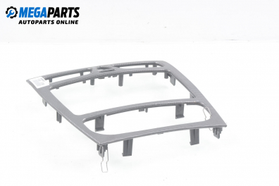 Zentralkonsole for Mercedes-Benz C-Klasse 203 (W/S/CL) 2.0, 129 hp, sedan automatic, 2001