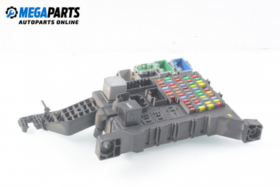 Fuse box for Jaguar X-Type 2.0 D, 130 hp, sedan, 2003