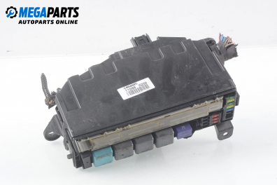 Fuse box for Lexus GX 2.5, 208 hp, sedan automatic, 2007