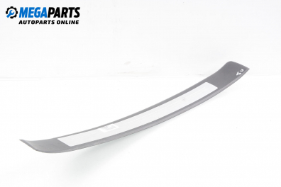 Interior plastic for Audi A4 (B7) 2.0 TDI, 140 hp, sedan, 2005, position: front - right