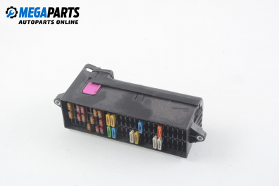 Fuse box for Seat Altea 2.0 FSI, 150 hp, minivan automatic, 2005