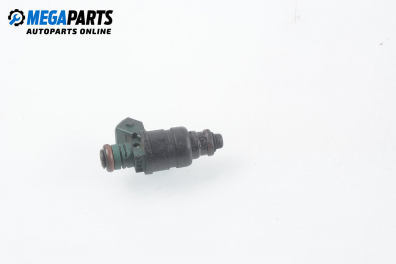 Gasoline fuel injector for Volkswagen Sharan 2.0, 115 hp, minivan, 1996