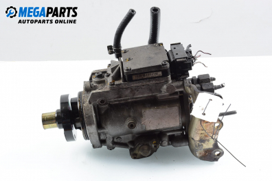 Diesel injection pump for Nissan Almera (N16) 2.2 Di, 110 hp, hatchback, 2000 № Bosch 0 281 010 888