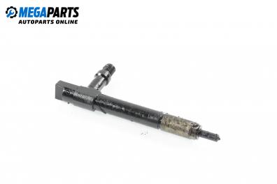 Diesel fuel injector for Mazda Premacy 2.0 TD, 101 hp, minivan, 2002