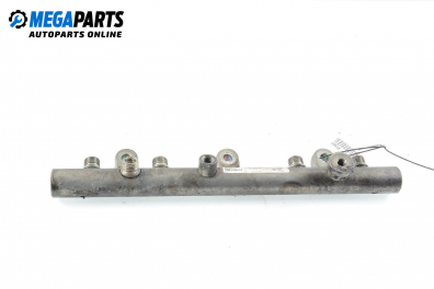 Fuel rail for Peugeot 307 2.0 HDi, 90 hp, hatchback, 2001