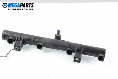 Fuel rail for Peugeot 307 2.0 16V, 136 hp, hatchback, 2001